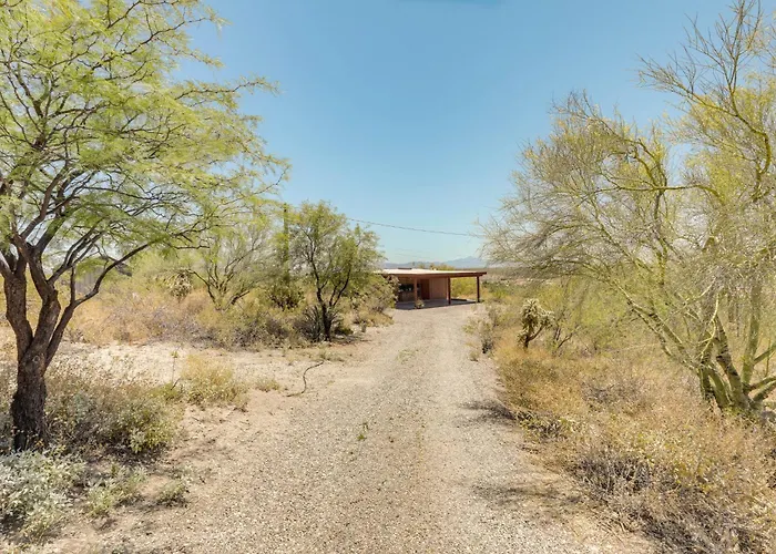 Near Hiking: Mtn-view Retreat Apartment Tucson